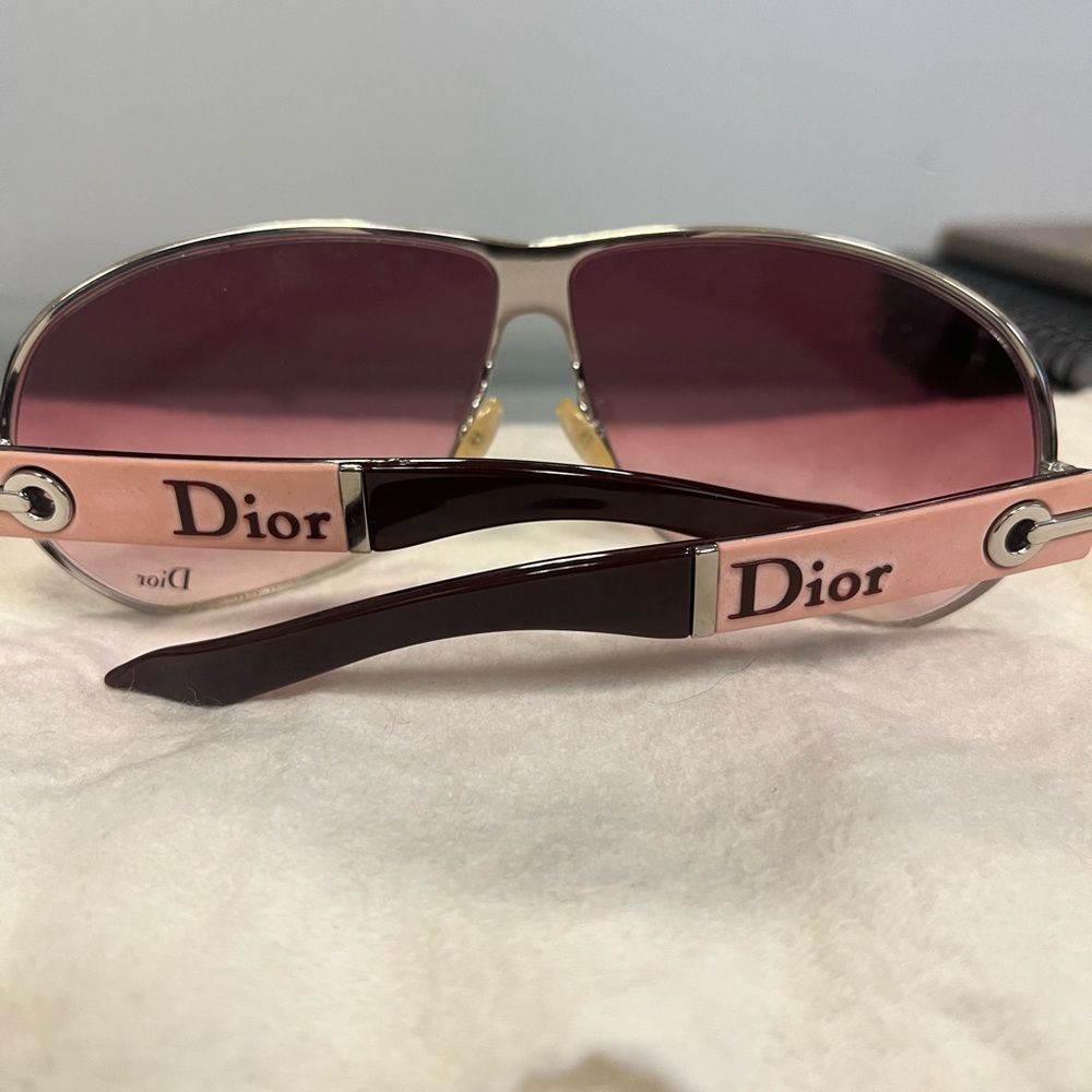 Dior Logo Sunglasses Pink